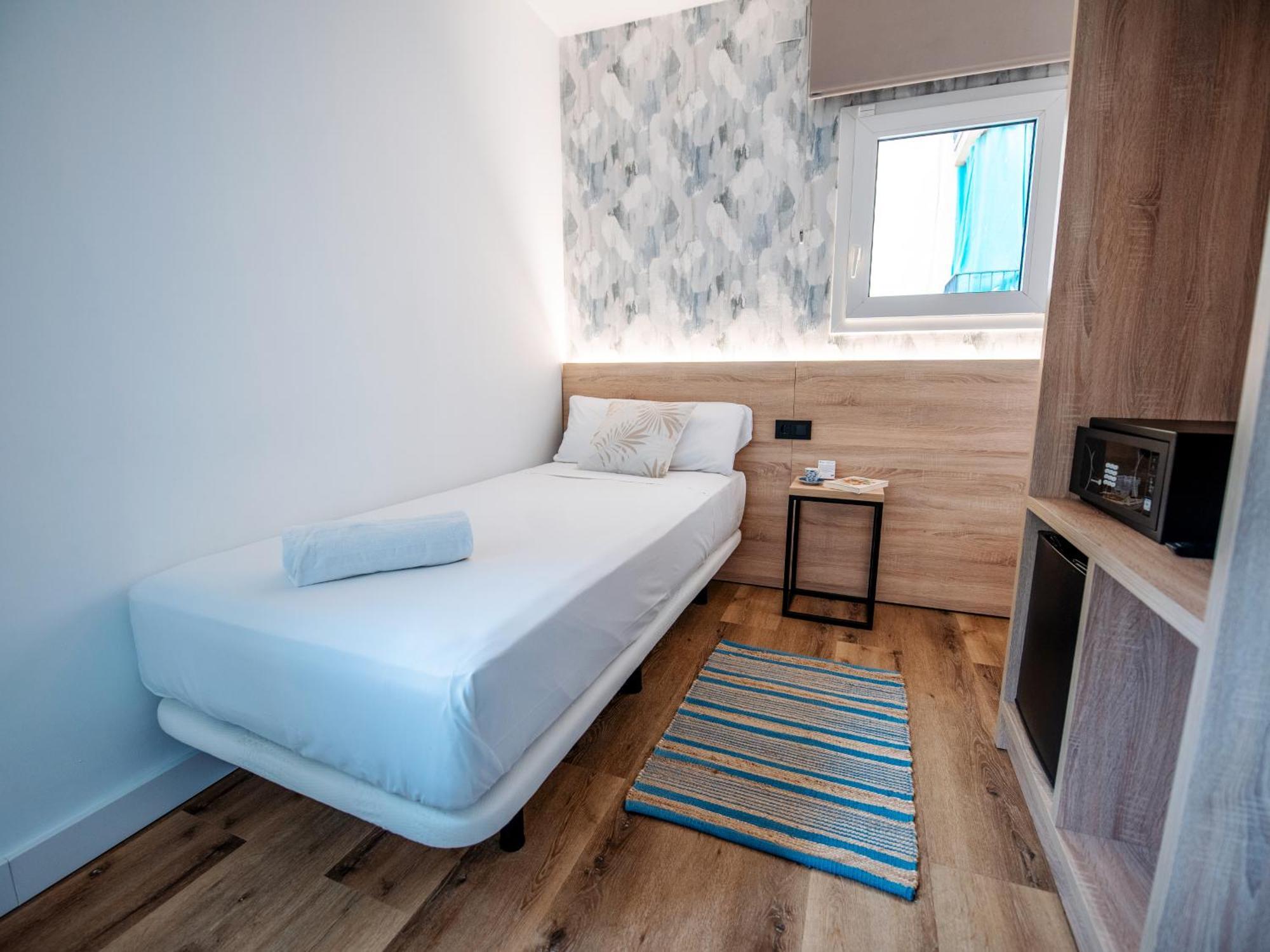 Sweet Lloret Suites โยเรตเดมาร์ ภายนอก รูปภาพ