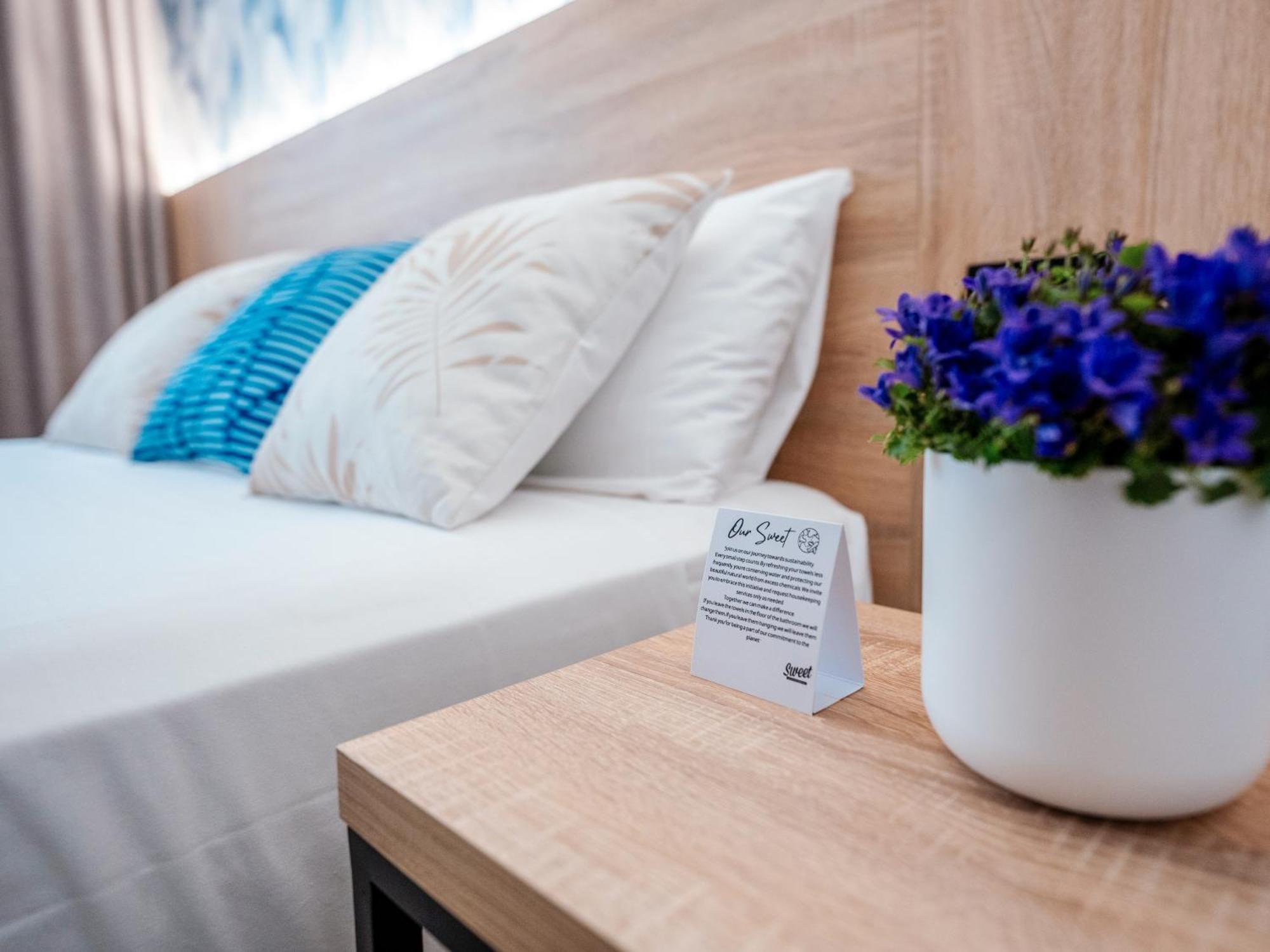 Sweet Lloret Suites โยเรตเดมาร์ ภายนอก รูปภาพ