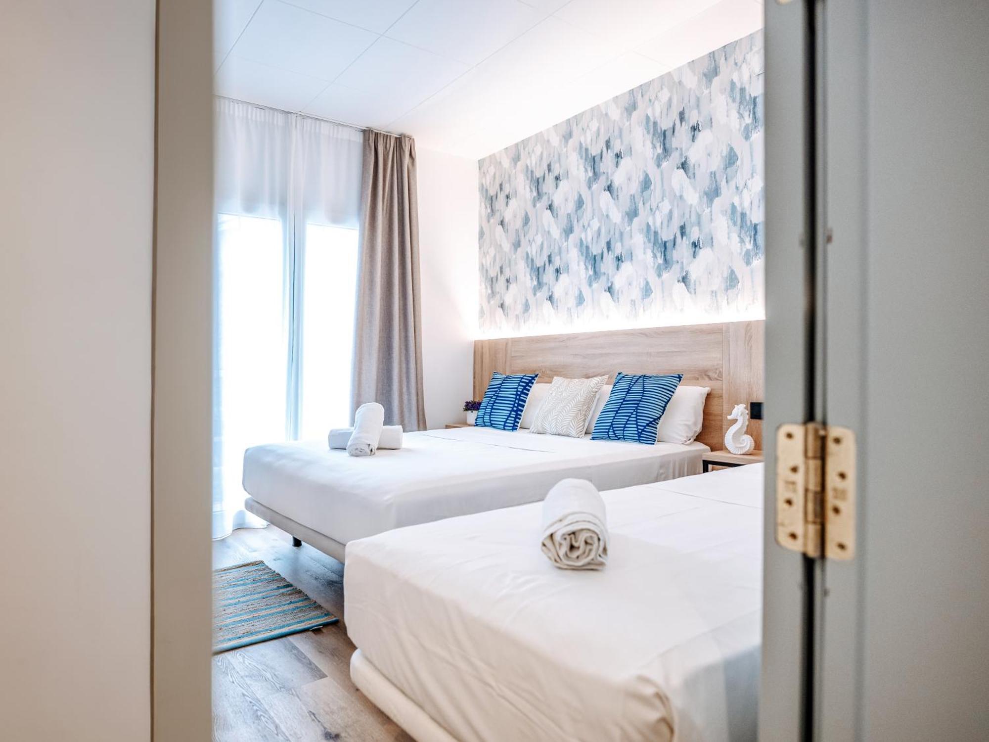 Sweet Lloret Suites โยเรตเดมาร์ ภายนอก รูปภาพ